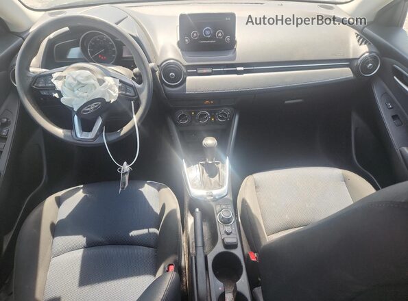 3MYDLBYV6KY513350 2019 TOYOTA YARIS Gray Вид панелі приладів