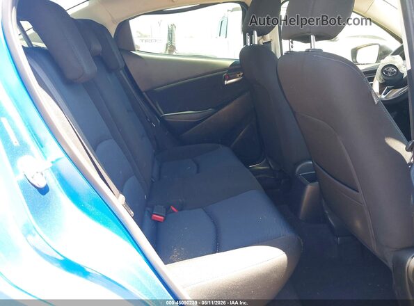 3MYDLBYV7JY311566 2018 TOYOTA YARIS IA Blue VIN կոդի պիտակի տեսք
