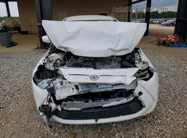 3MYDLBYV7JY320641 2018 TOYOTA YARIS White Front view