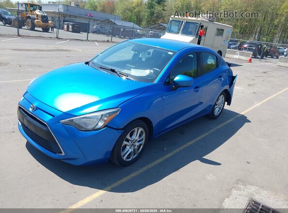 3MYDLBYV7JY329579 2018 TOYOTA YARIS IA Blue Vista tres cuartos delantera izquierda