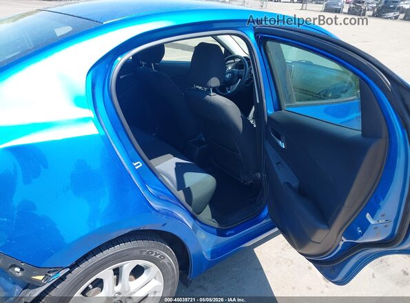 3MYDLBYV7JY329579 2018 TOYOTA YARIS IA Blue Vista de la etiqueta del VIN