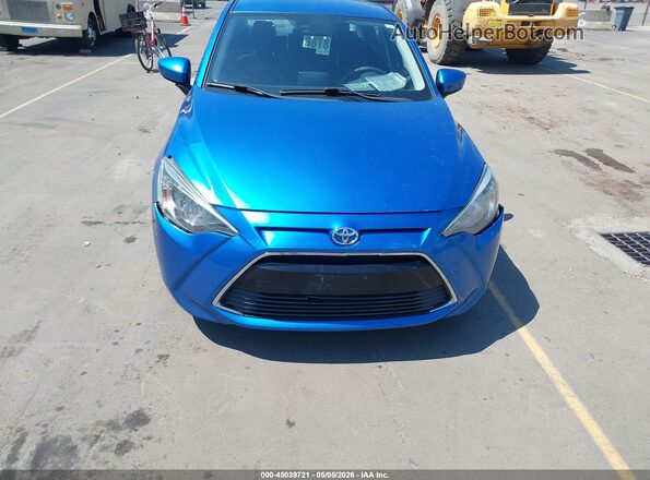 3MYDLBYV7JY329579 2018 TOYOTA YARIS IA Blue 