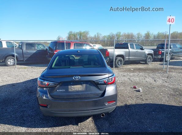 3MYDLBYV7KY513373 2019 TOYOTA YARIS Серый 
