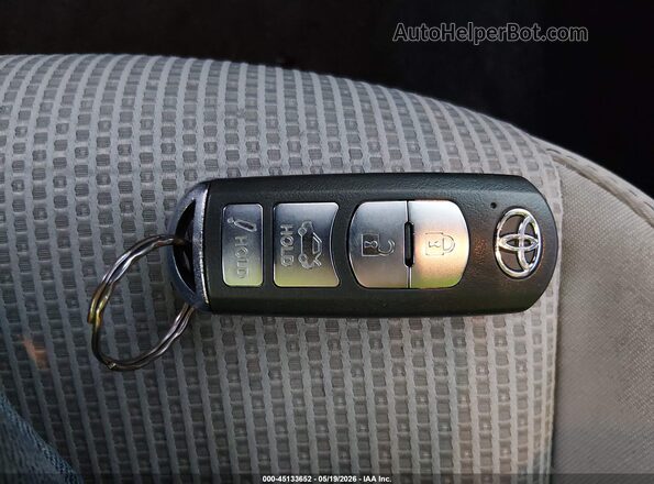 3MYDLBYV7KY514412 2019 TOYOTA YARIS Black Widok deski rozdzielczej
