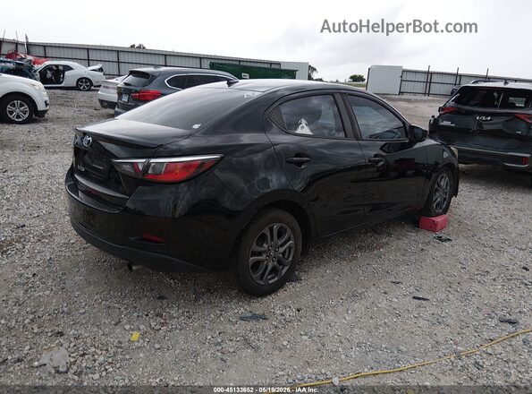 3MYDLBYV7KY514412 2019 TOYOTA YARIS Black Tył prawy