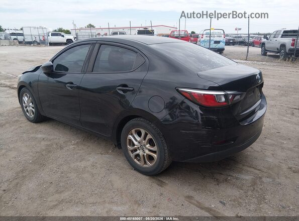3MYDLBYV8HY155113 2017 TOYOTA YARIS IA Black უკანა მარცხენა