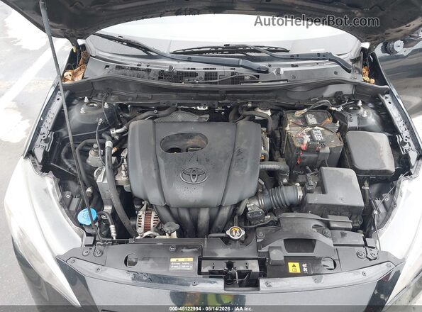 3MYDLBYV8KY509624 2019 TOYOTA YARIS Black 