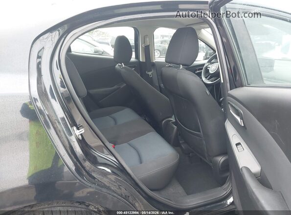 3MYDLBYV8KY509624 2019 TOYOTA YARIS Black 