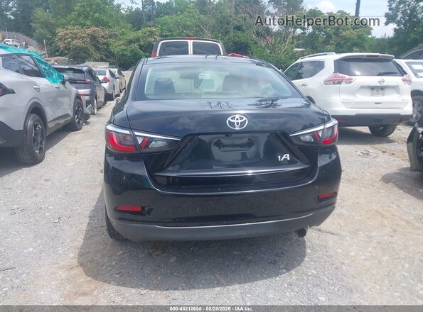 3MYDLBYV9JY302335 2018 TOYOTA YARIS IA Black 