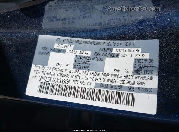 3MYDLBYV9JY306434 2018 TOYOTA YARIS IA Black ძრავის განყოფილების ხედი