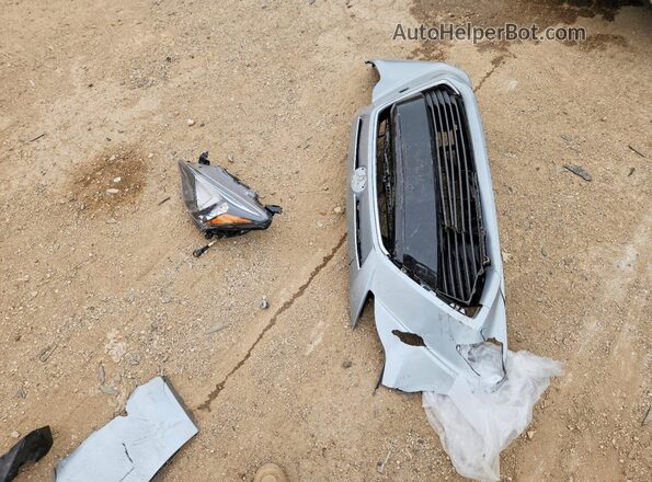3MYDLBYVXHY175489 2017 TOYOTA YARIS Silver 
