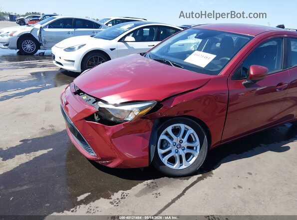 3MYDLBYVXJY308595 2018 TOYOTA YARIS IA Red Front view