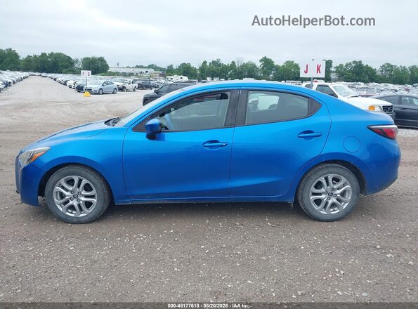 3MYDLBYVXJY323193 2018 TOYOTA YARIS IA Blue სალონის 360-გრადუსიანი ხედი