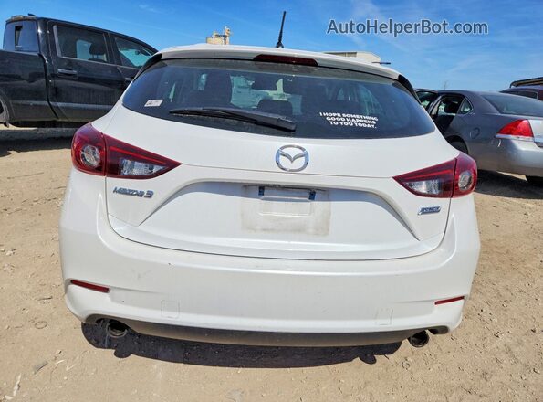 3MZBN1L32JM268565 2018 MAZDA 3 White 