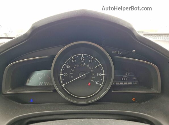 3MZBN1L33JM223991 2018 MAZDA 3 White Instrument cluster view