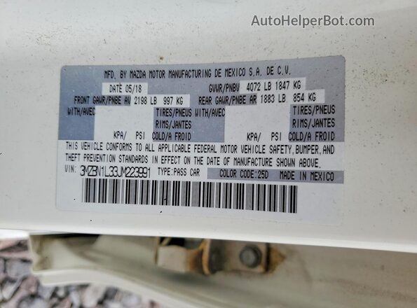 3MZBN1L33JM223991 2018 MAZDA 3 White Engine compartment view