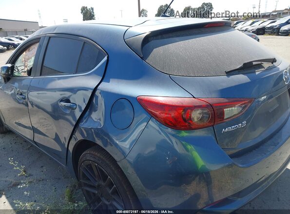 3MZBN1L75HM124568 2017 MAZDA 3 Blue 
