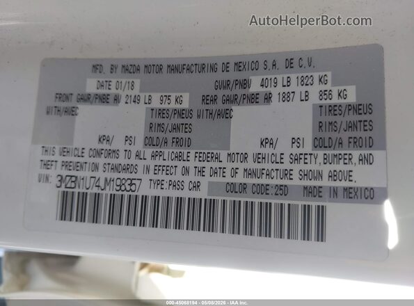 3MZBN1U74JM198357 2018 MAZDA 3 White ძრავის განყოფილების ხედი