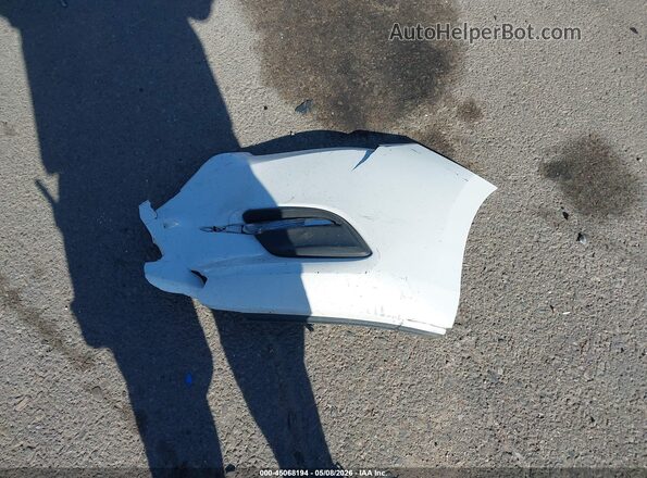 3MZBN1U74JM198357 2018 MAZDA 3 White ხელსაწყოთა პანელის ხედი