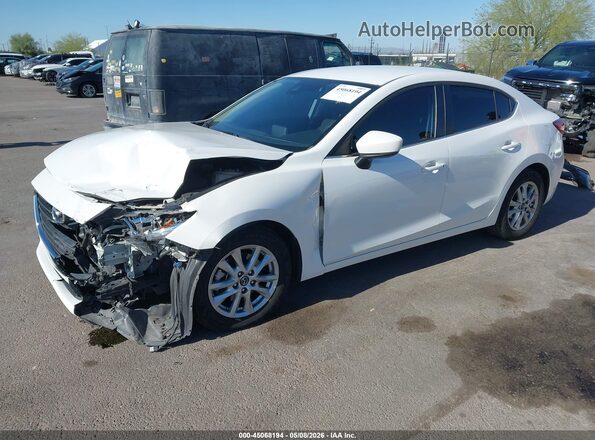 3MZBN1U74JM198357 2018 MAZDA 3 White წინა მარცხენა ხედი სამი მეოთხედიდან