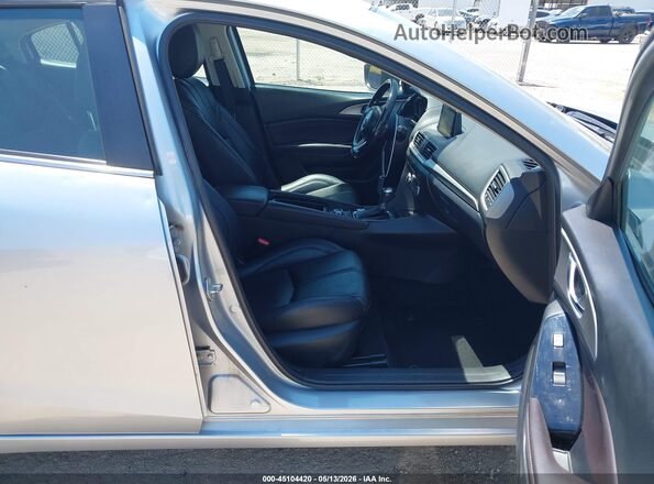 3MZBN1V30JM206188 2018 MAZDA 3 Silver 