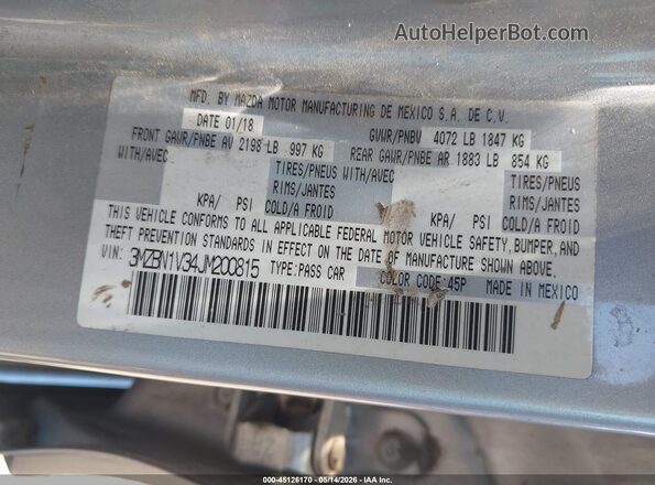 3MZBN1V34JM200815 2018 MAZDA 3 Silver Widok komory silnika