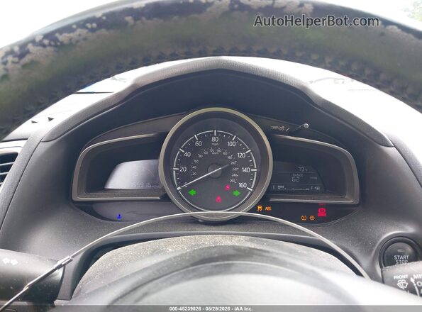 3MZBN1V35JM183040 2018 MAZDA 3 Red Widok tylnych siedzeń