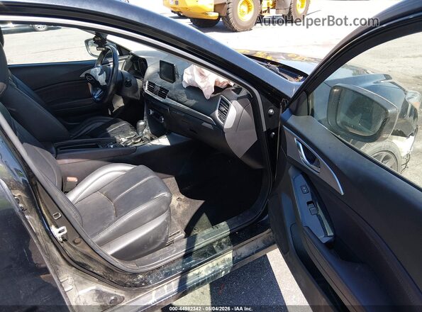 3MZBN1V37JM202929 2018 MAZDA 3 Black წინა სალონის ხედი