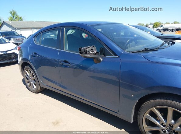 3MZBN1V39JM213592 2018 MAZDA 3 Синий Вид задней части салона