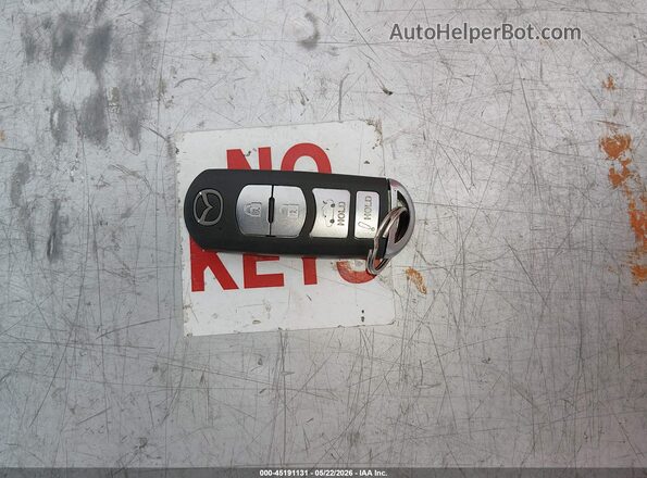 3MZBN1V3XJM209941 2018 MAZDA 3 Red Widok deski rozdzielczej