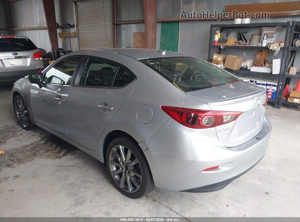 3MZBN1W38JM188683 2018 MAZDA 3 Gray 
