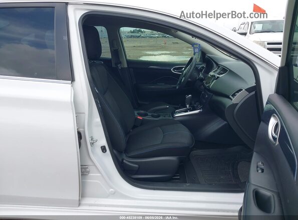 3N1AB7AP0GY271033 2016 NISSAN SENTRA White Вид салону спереду