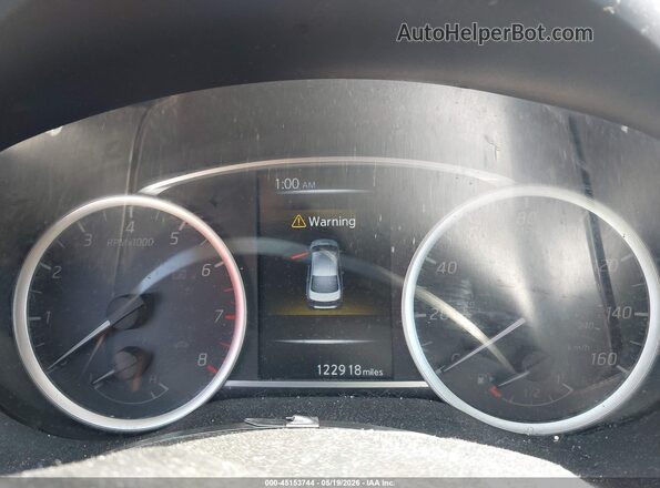 3N1AB7AP0JL634113 2018 NISSAN SENTRA Gray Rear seats view