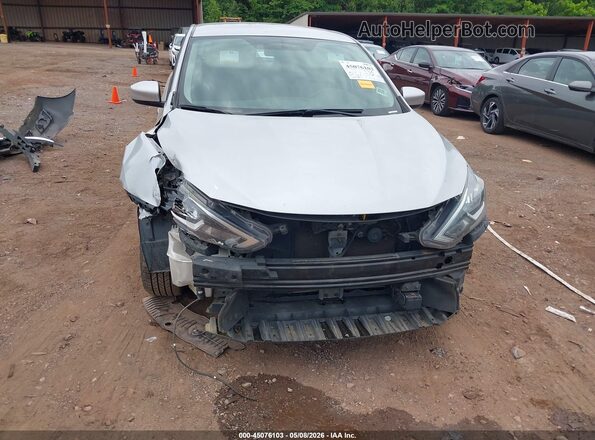 3N1AB7AP0KY276807 2019 NISSAN SENTRA Silver Widok z przodu