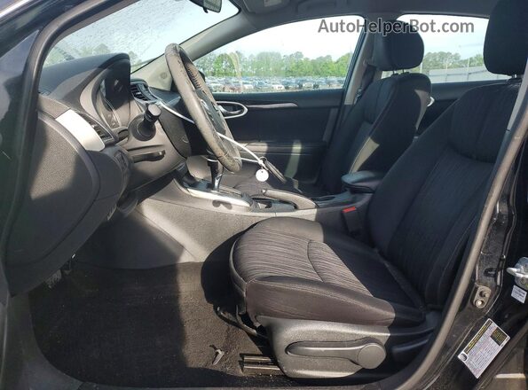 3N1AB7AP1JL633830 2018 NISSAN SENTRA Black Вид салону спереду