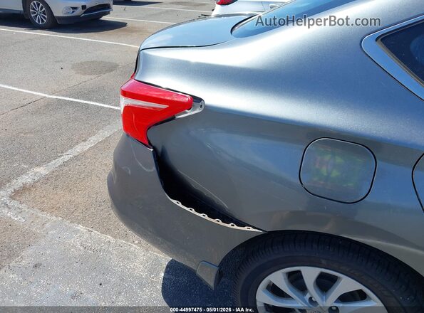 3N1AB7AP1JY232541 2018 NISSAN SENTRA Gray Vista del cuadro de instrumentos