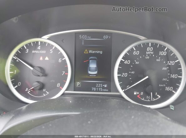 3N1AB7AP1JY237366 2018 NISSAN SENTRA White Vista de los asientos traseros