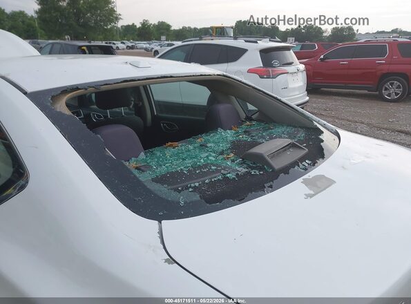 3N1AB7AP1JY237366 2018 NISSAN SENTRA White Vista frontal