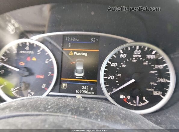 3N1AB7AP2KY240567 2019 NISSAN SENTRA White Widok tylnych siedzeń