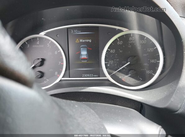 3N1AB7AP3JL605916 2018 NISSAN SENTRA Silver Vista de los asientos traseros