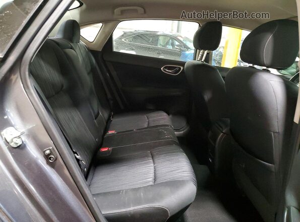 3N1AB7AP3JL628161 2018 NISSAN SENTRA Серый Вид задних сидений