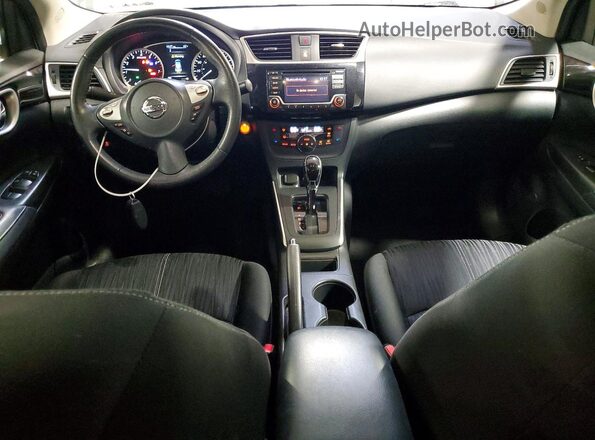 3N1AB7AP3JL628161 2018 NISSAN SENTRA Серый Вид панели приборов