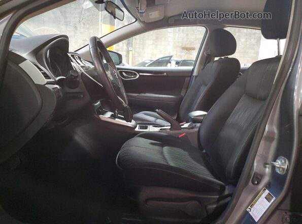 3N1AB7AP3JL628161 2018 NISSAN SENTRA Серый Вид салона спереди