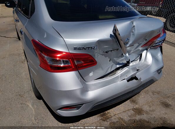 3N1AB7AP3JL637524 2018 NISSAN SENTRA Silver Вид спереду