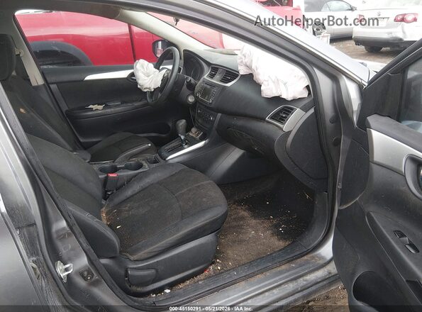 3N1AB7AP3JY217541 2018 NISSAN SENTRA Gray Vista interior delantera