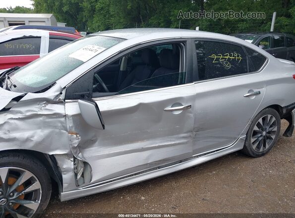 3N1AB7AP3JY227793 2018 NISSAN SENTRA Silver Widok wnętrza 360 stopni
