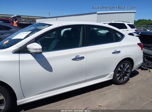 3N1AB7AP3JY347044 2018 NISSAN SENTRA White 360 interior view