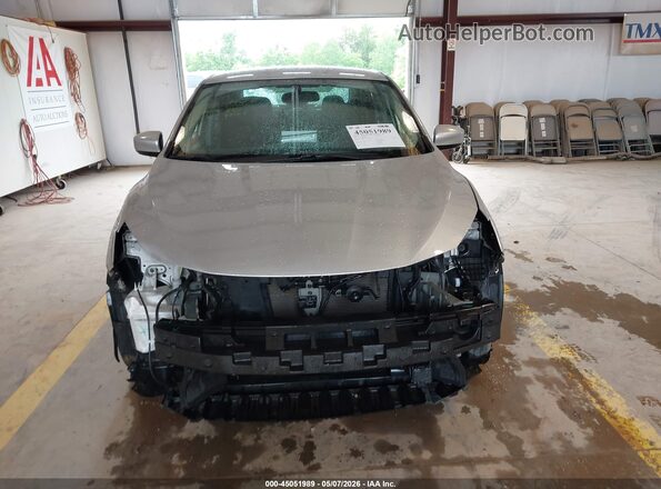 3N1AB7AP3KY362029 2019 NISSAN SENTRA Silver Vista interior trasera