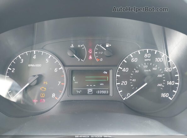 3N1AB7AP4HY320980 2017 NISSAN SENTRA Silver Rear seats view