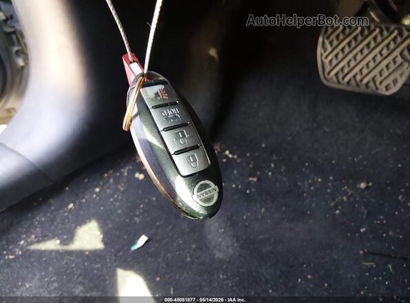 3N1AB7AP4HY357284 2017 NISSAN SENTRA Gray Вид панелі приладів